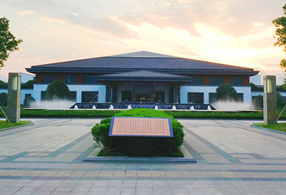 青拓集团 - 副本.jpg